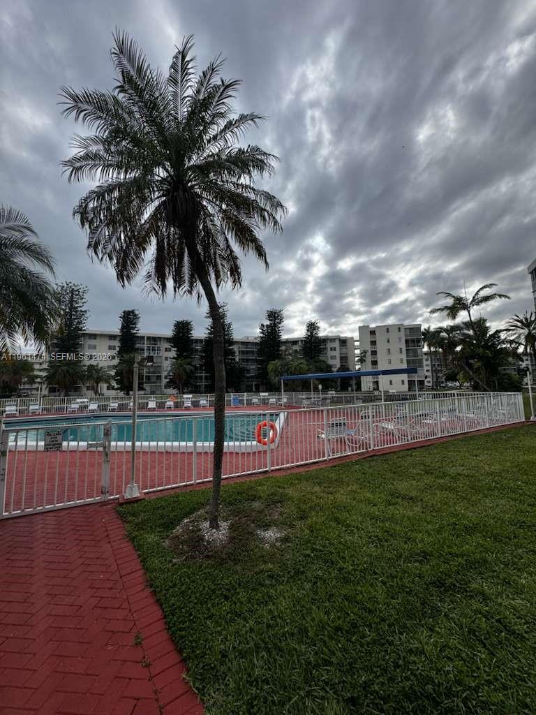 2859 Leonard Dr #G307 Aventura, FL 33160