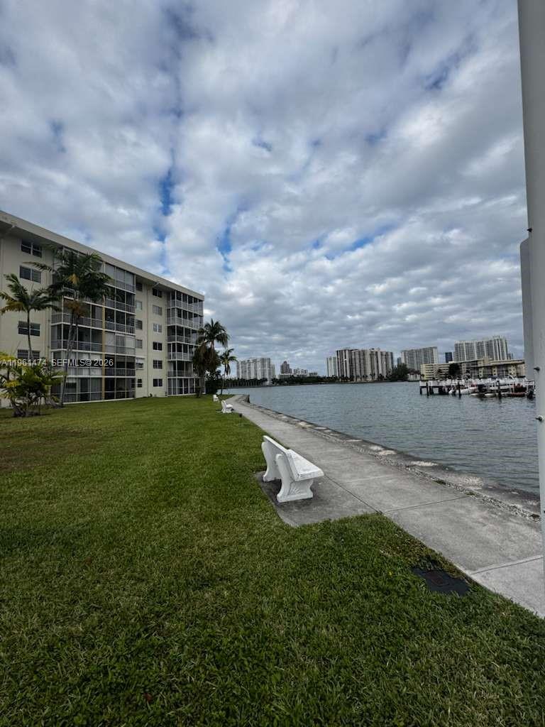 2859 Leonard Dr #G307 Aventura, FL 33160