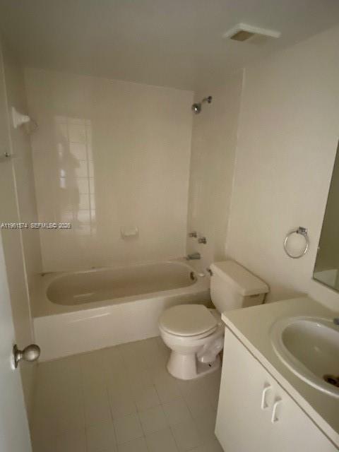 8560 SW 212th St #305 Cutler Bay, FL 33189