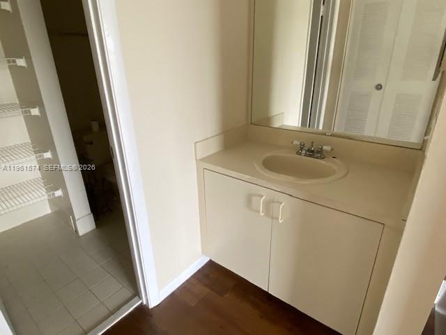 8560 SW 212th St #305 Cutler Bay, FL 33189