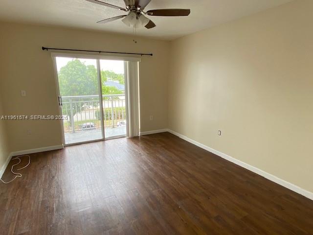 8560 SW 212th St #305 Cutler Bay, FL 33189