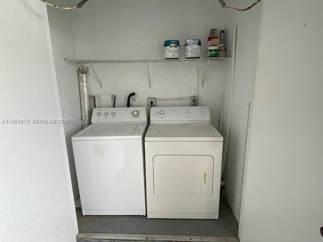 8560 SW 212th St #305 Cutler Bay, FL 33189