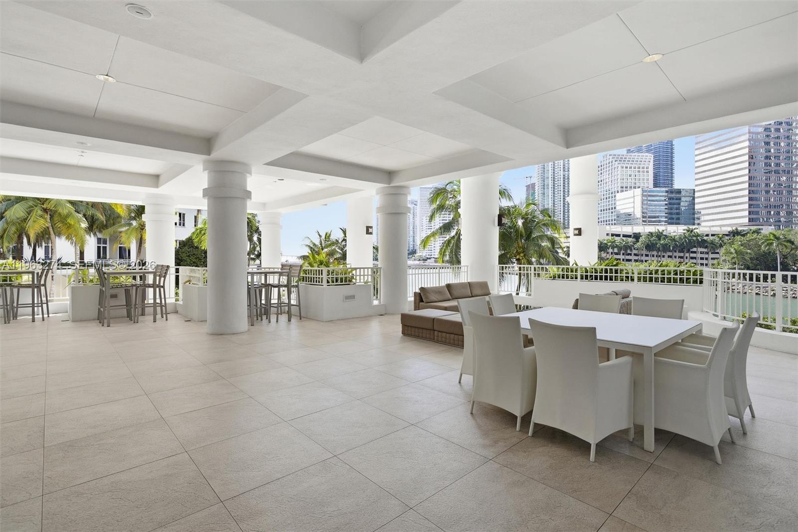 image Courts Brickell Key14