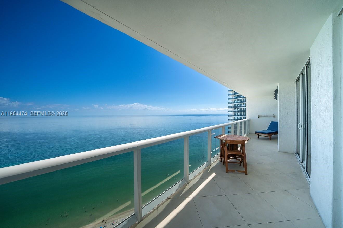 1800 S Ocean Dr #3102 Hallandale Beach, FL 33009