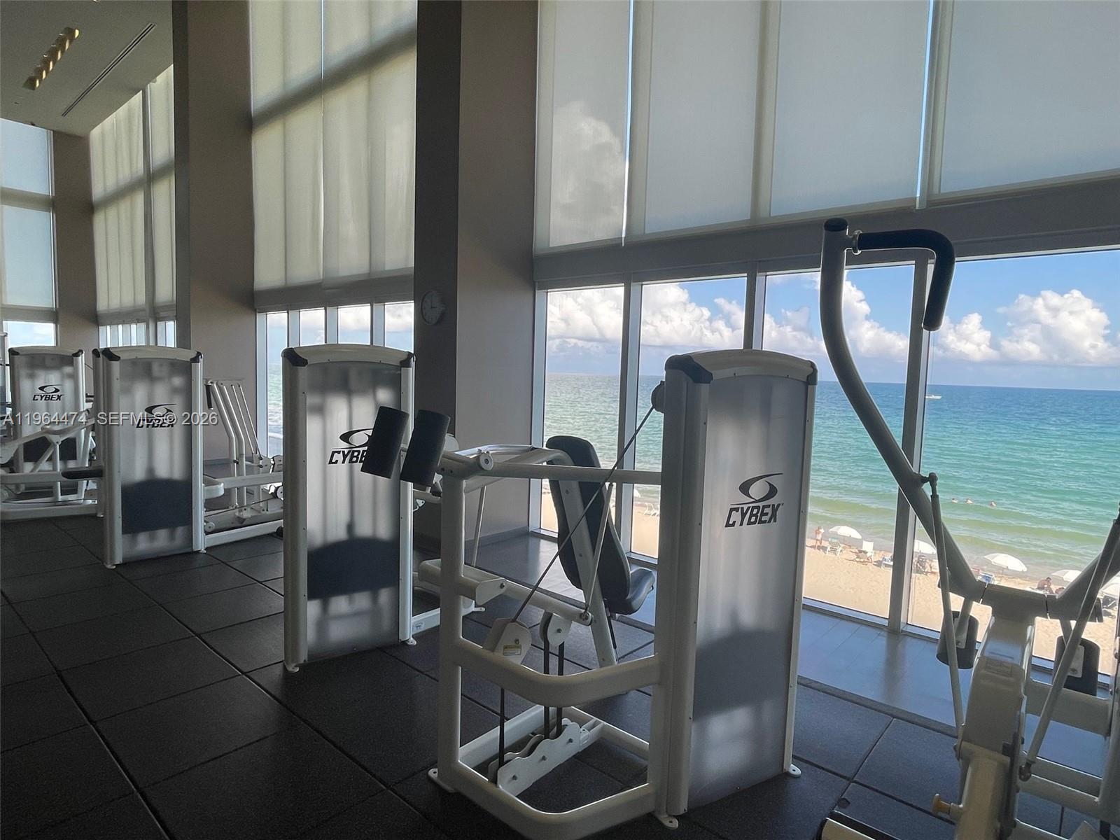 1800 S Ocean Dr #3102 Hallandale Beach, FL 33009
