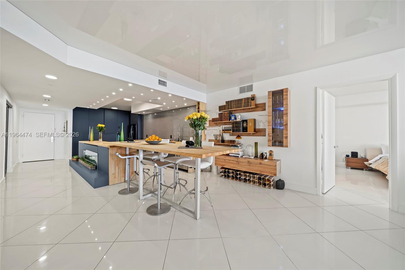 1800 S Ocean Dr #3102 Hallandale Beach, FL 33009