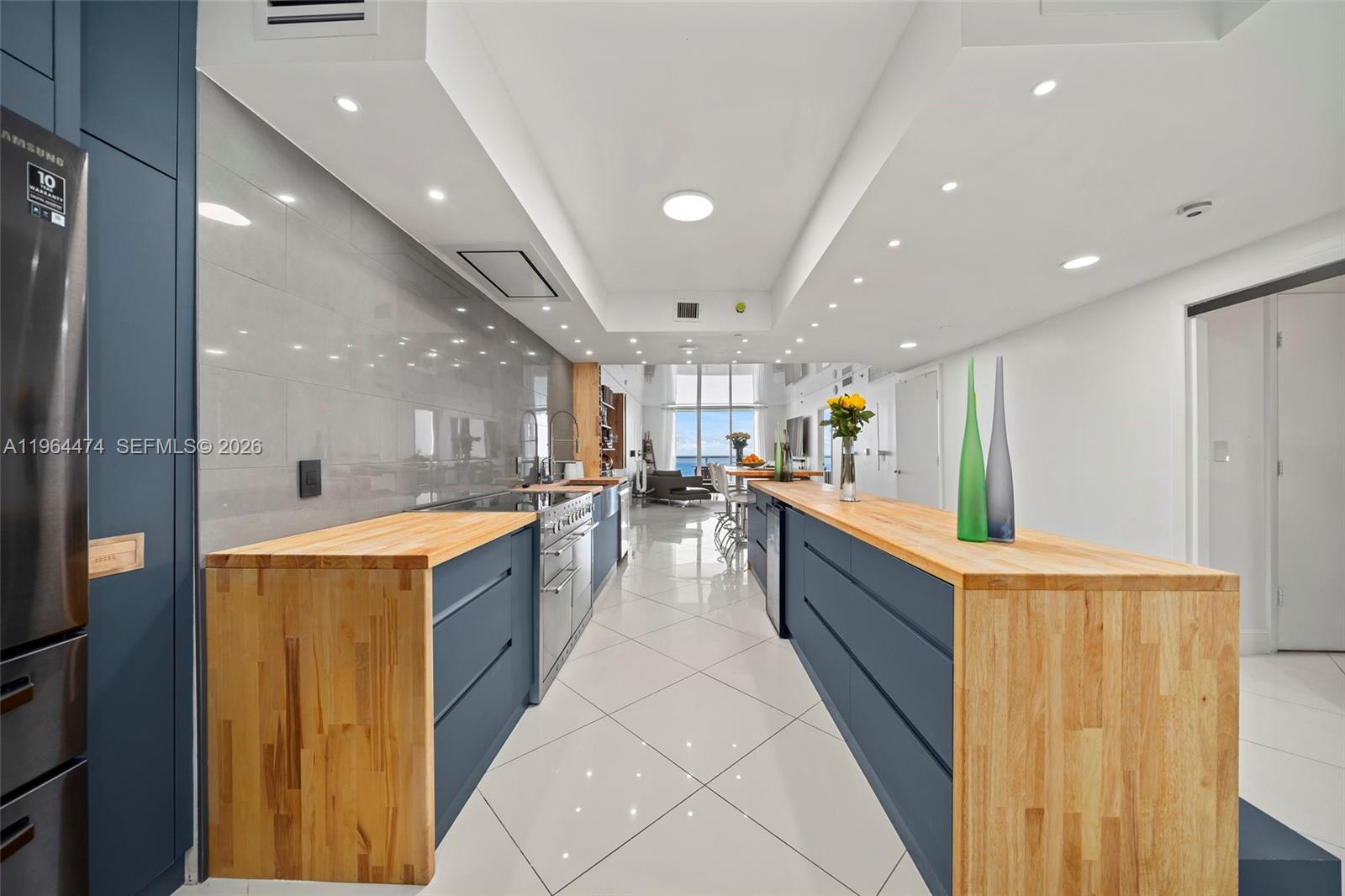 1800 S Ocean Dr #3102 Hallandale Beach, FL 33009