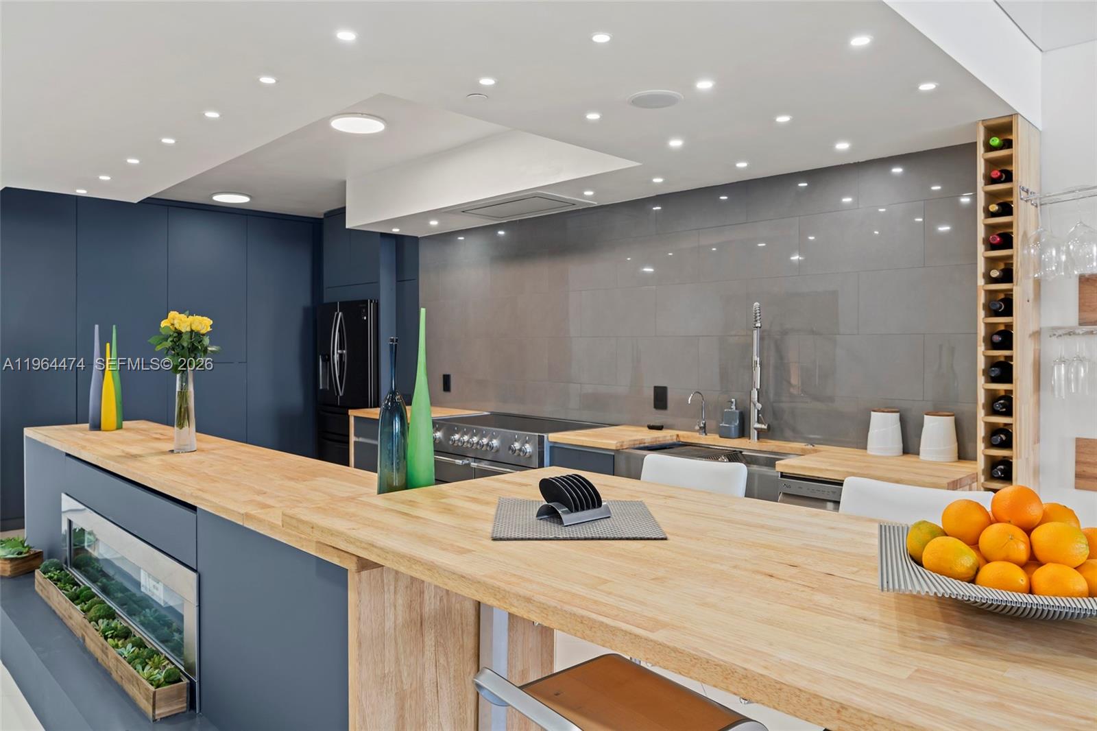 1800 S Ocean Dr #3102 Hallandale Beach, FL 33009