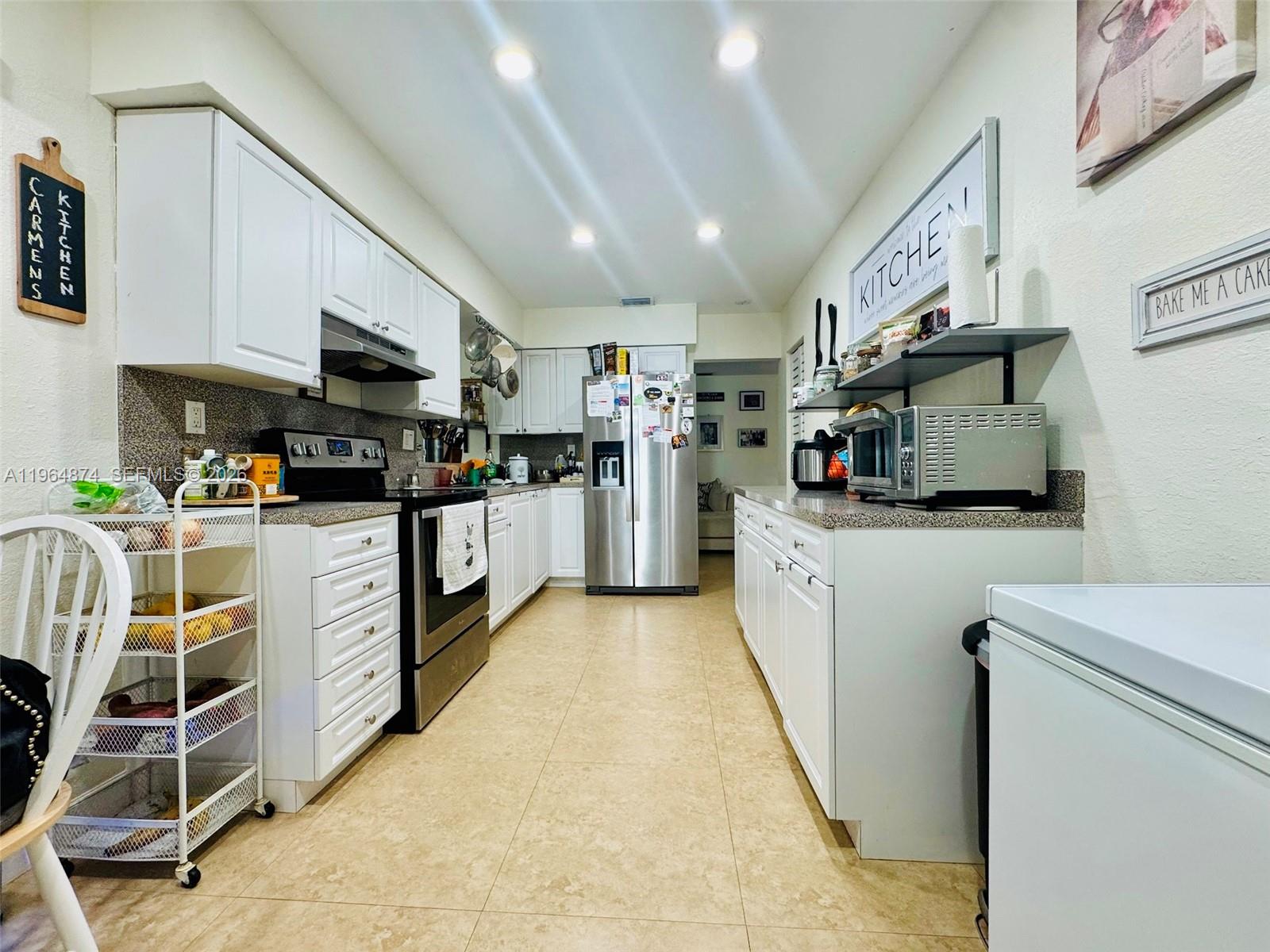 32240 SW 199th Ave Homestead, FL 33030