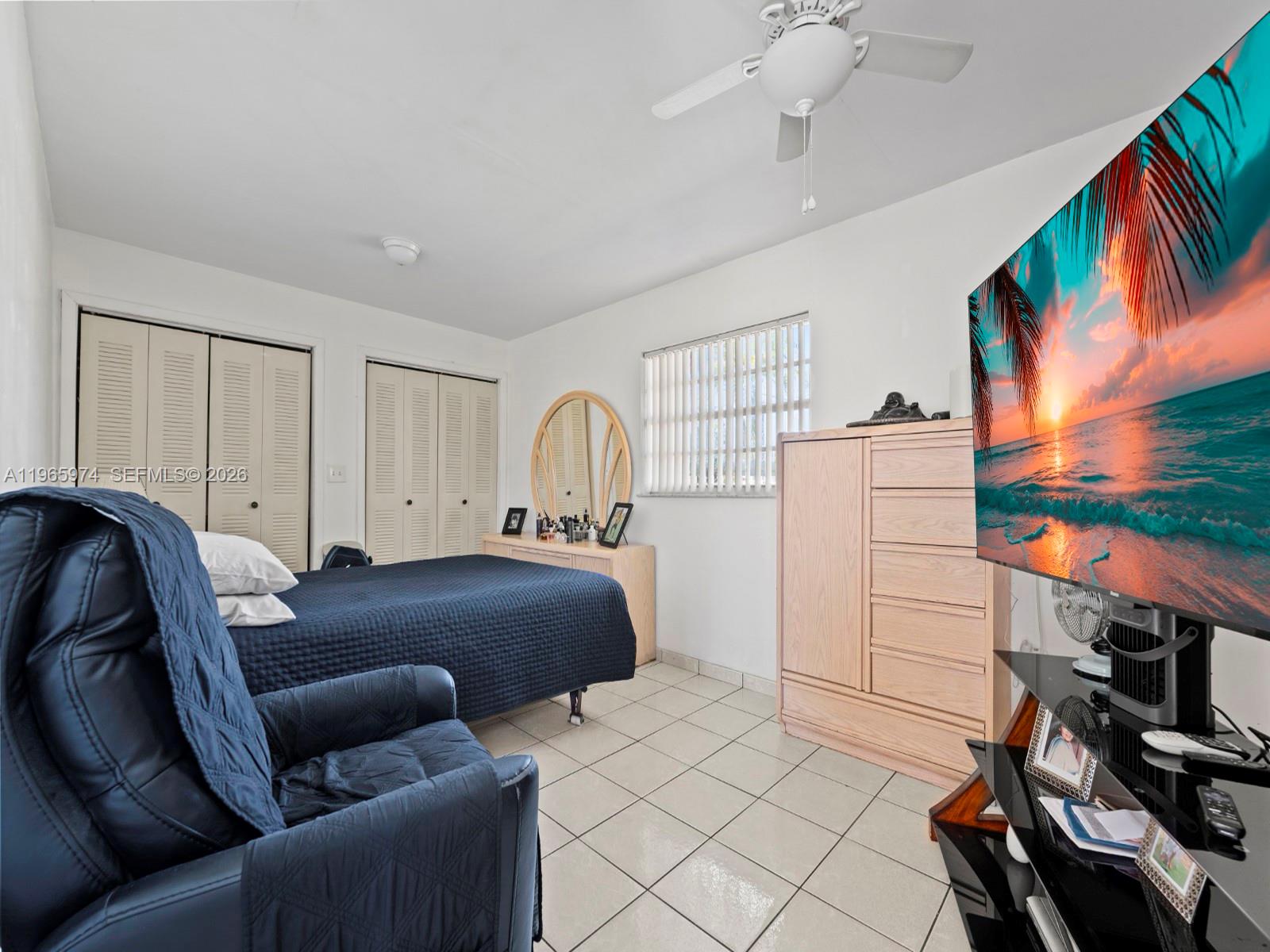 655 W 70th Pl Hialeah, FL 33014