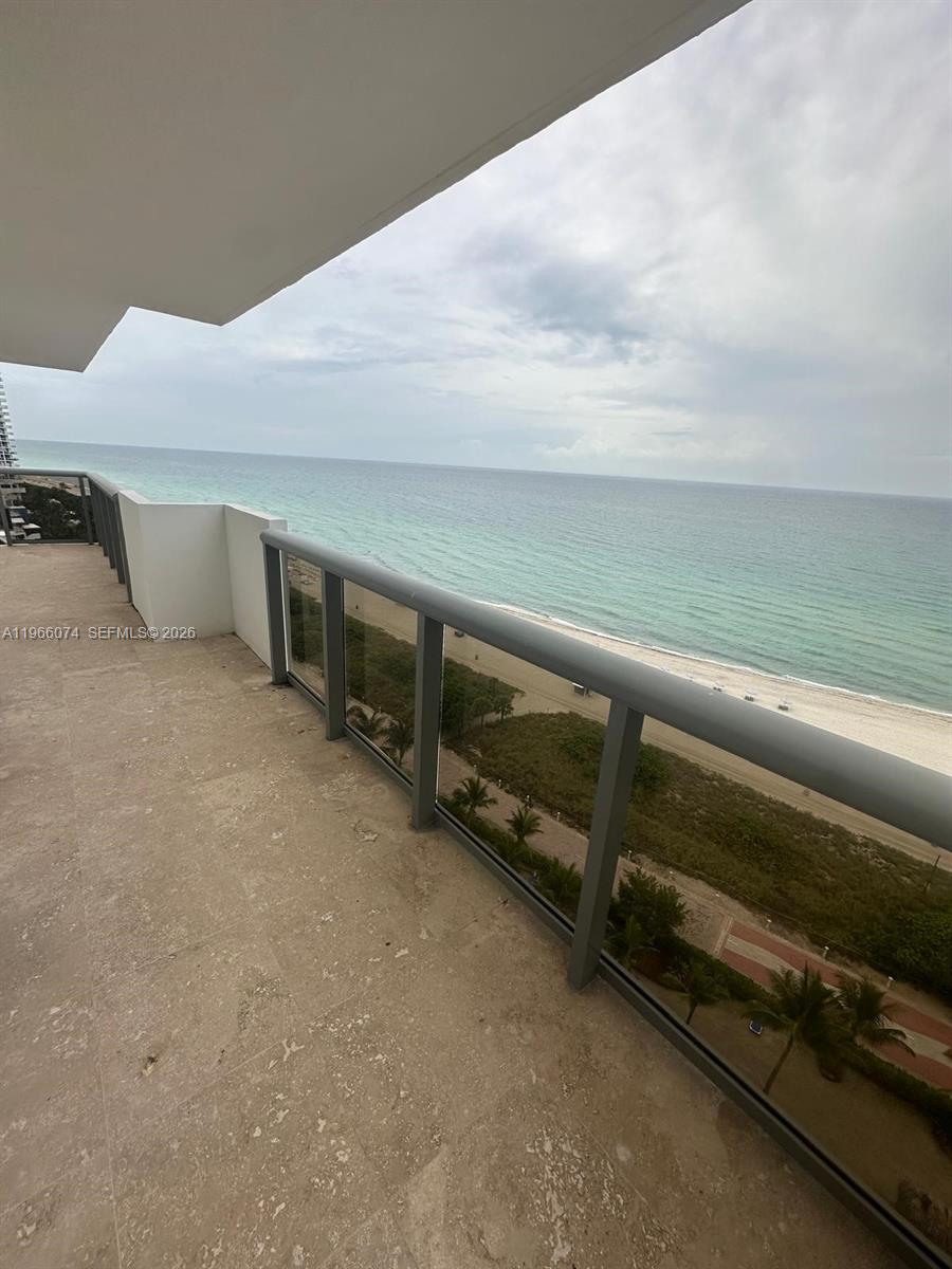 6039 Collins Ave #1625 Miami Beach, FL 33140