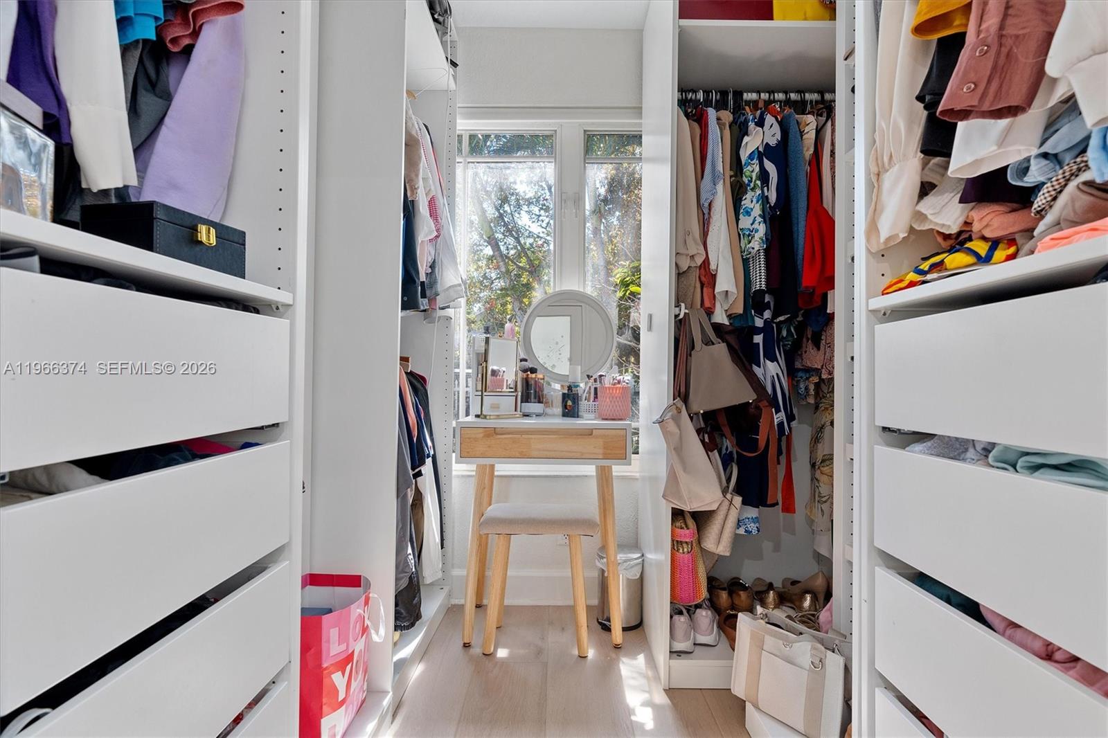 2231 SW 17th St Miami, FL 33145