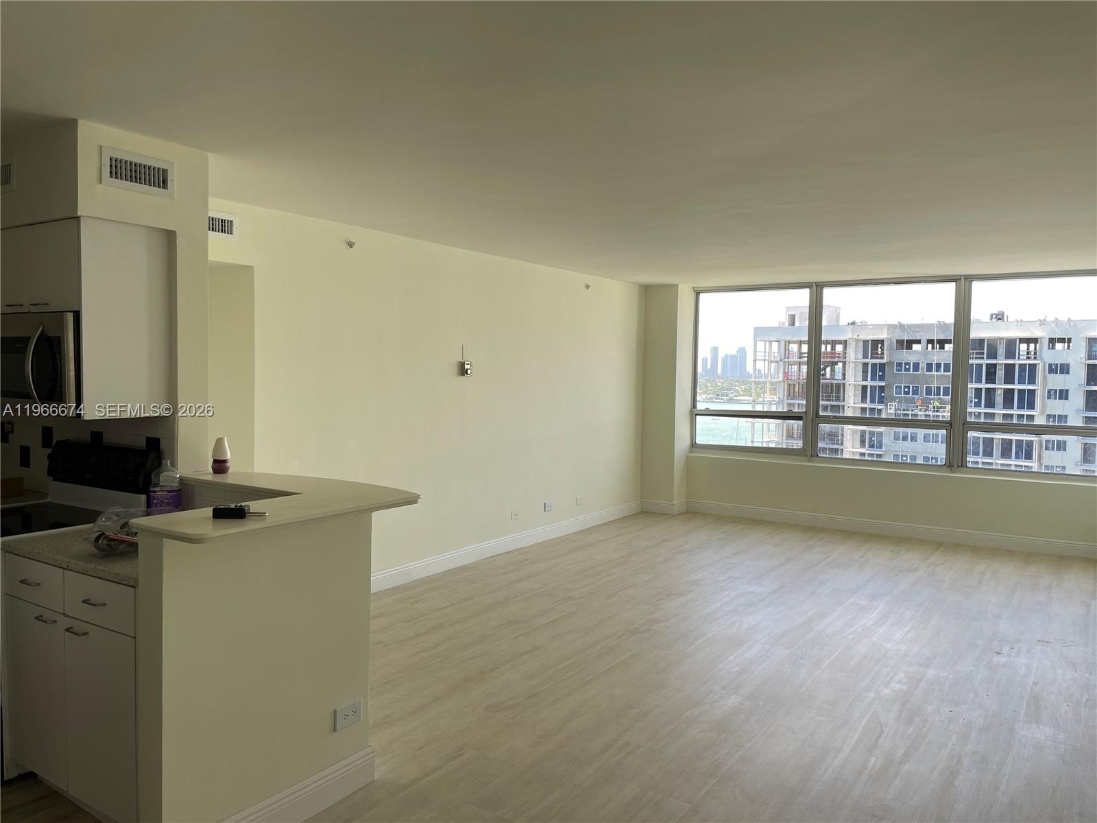 1500 Bay Rd #1458S Miami Beach, FL 33139