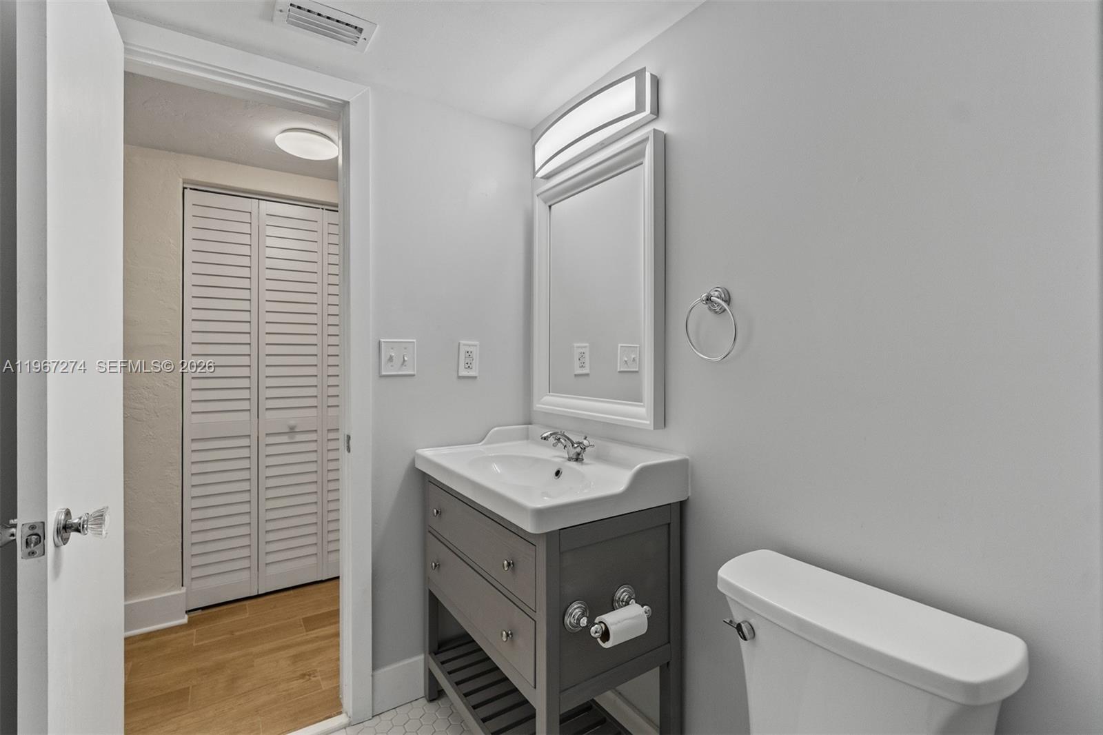 1205 Mariposa Ave #433 Coral Gables, FL 33146