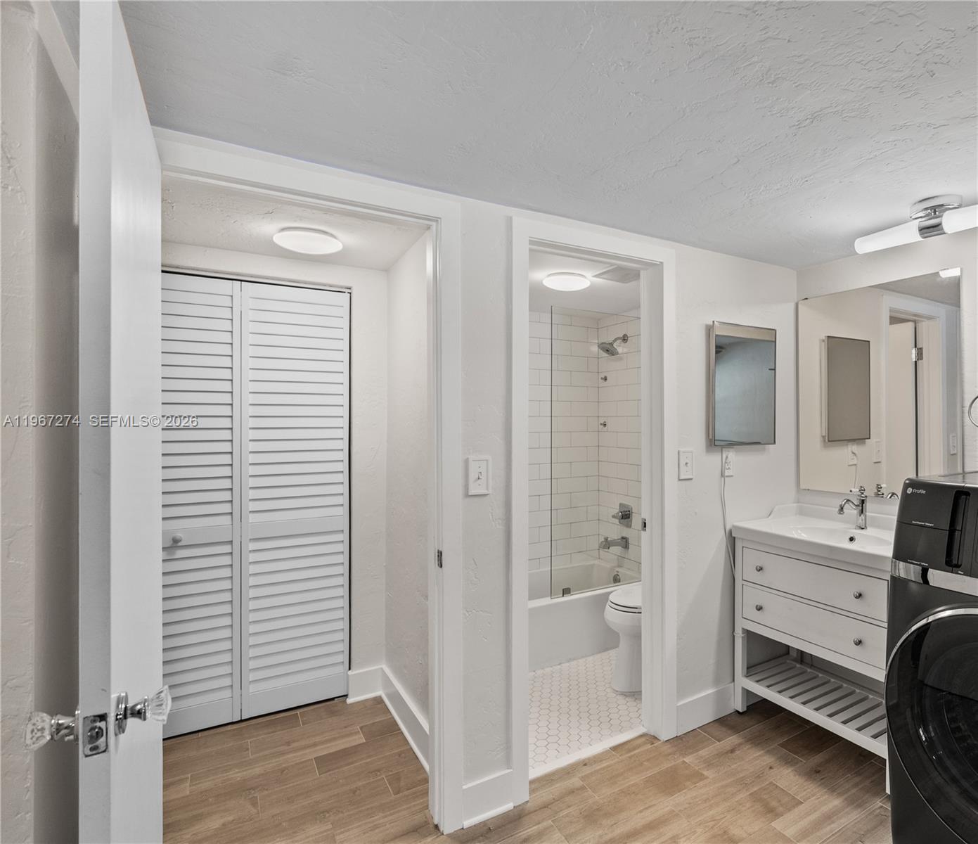 1205 Mariposa Ave #433 Coral Gables, FL 33146