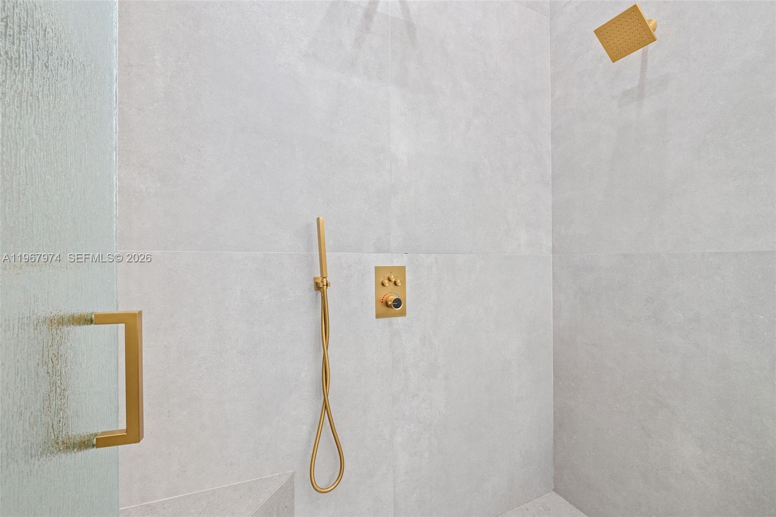 image Meridian Lofts13