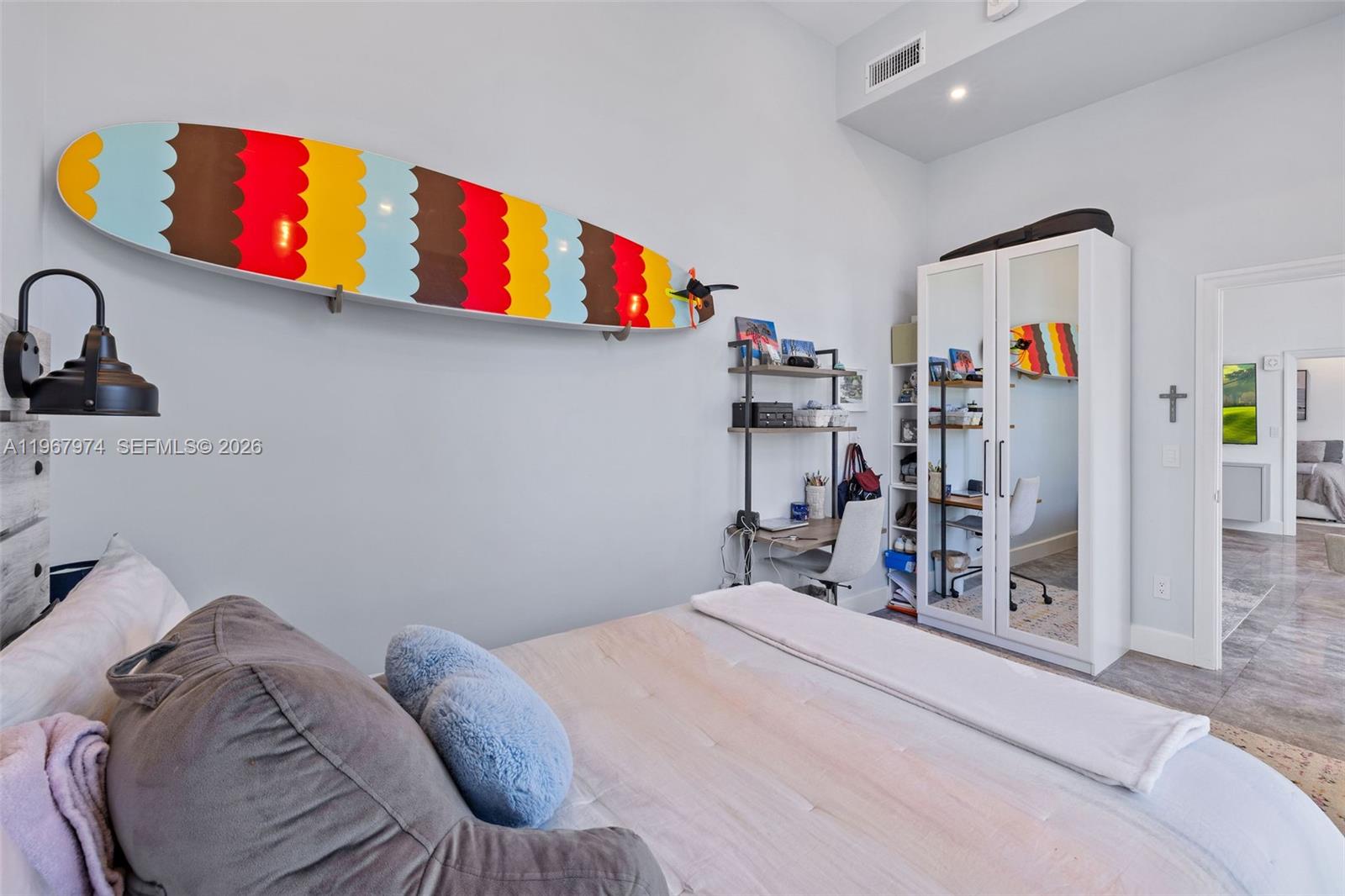 image Meridian Lofts17