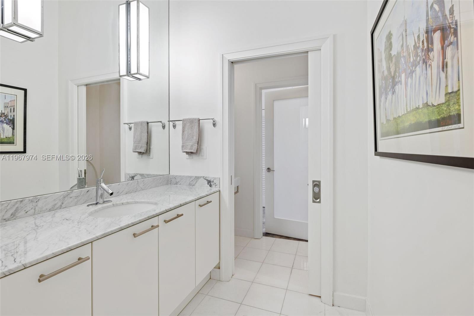 image Meridian Lofts25