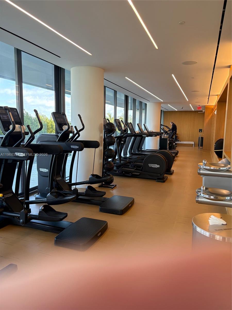 image Eighty Seven Park22