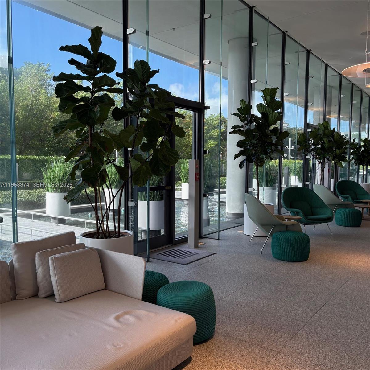 image Eighty Seven Park4