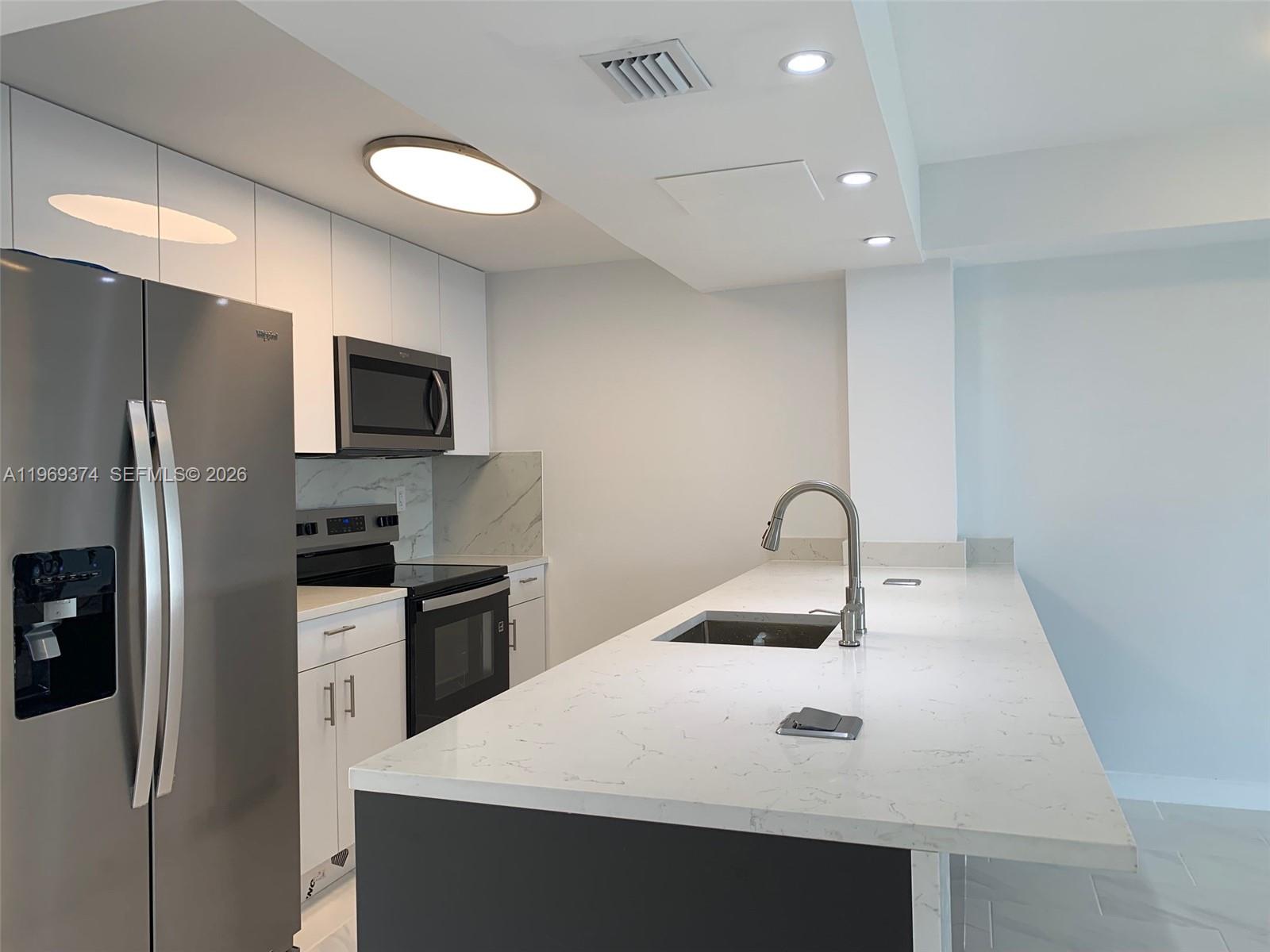 2980 Point East Dr, 2980th Pt East Dr, #D-503