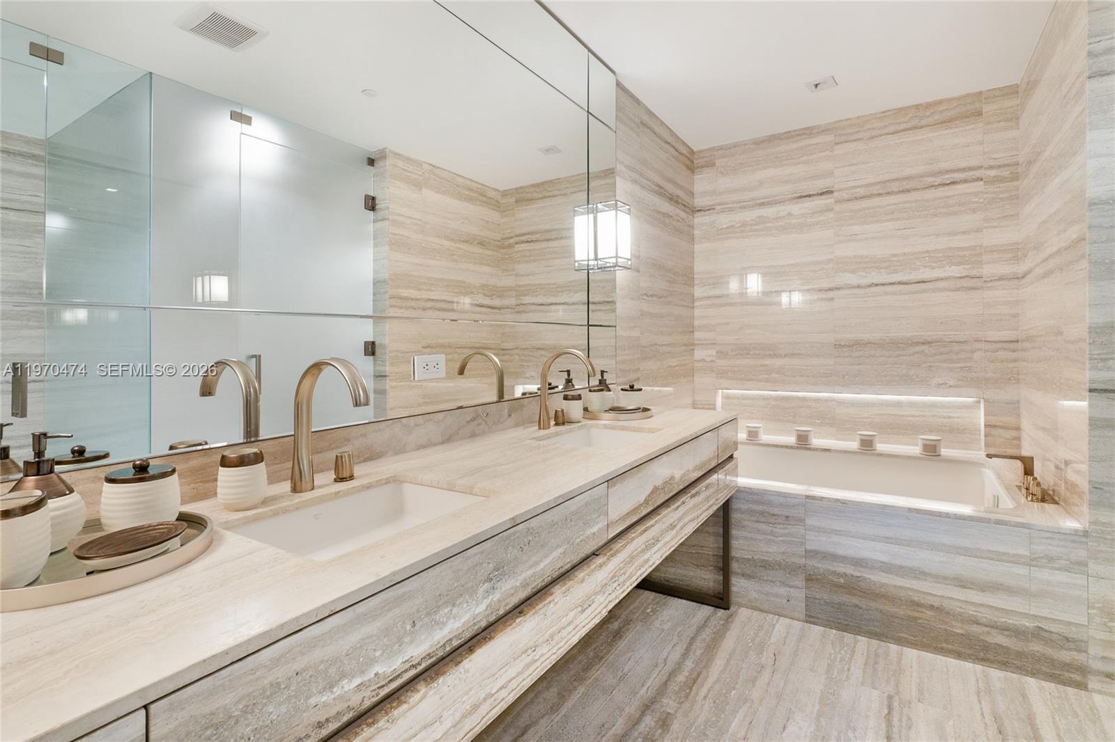 image Residences by Armani Casa14