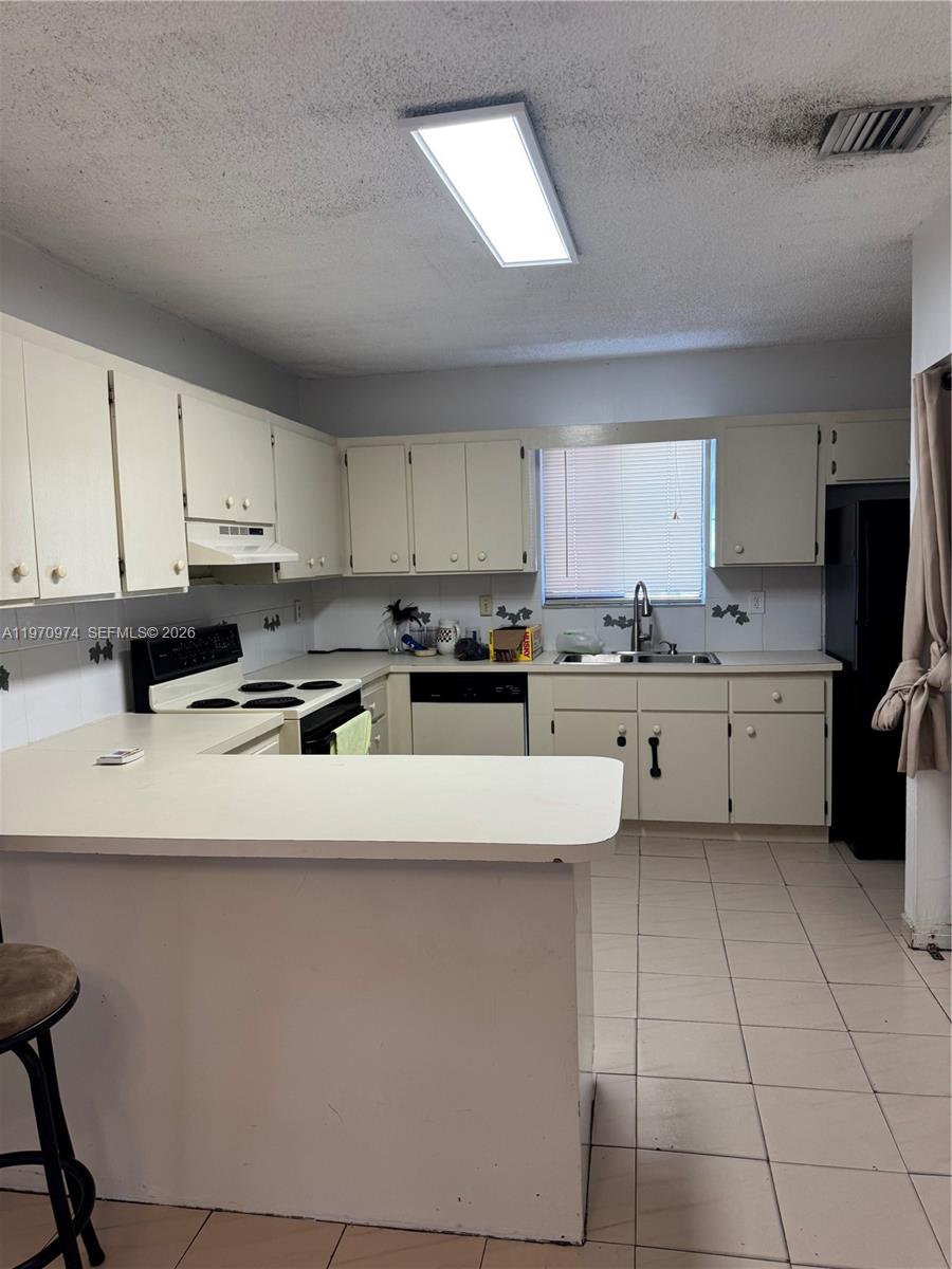 18670 SW 123rd Ct Miami, FL 33177