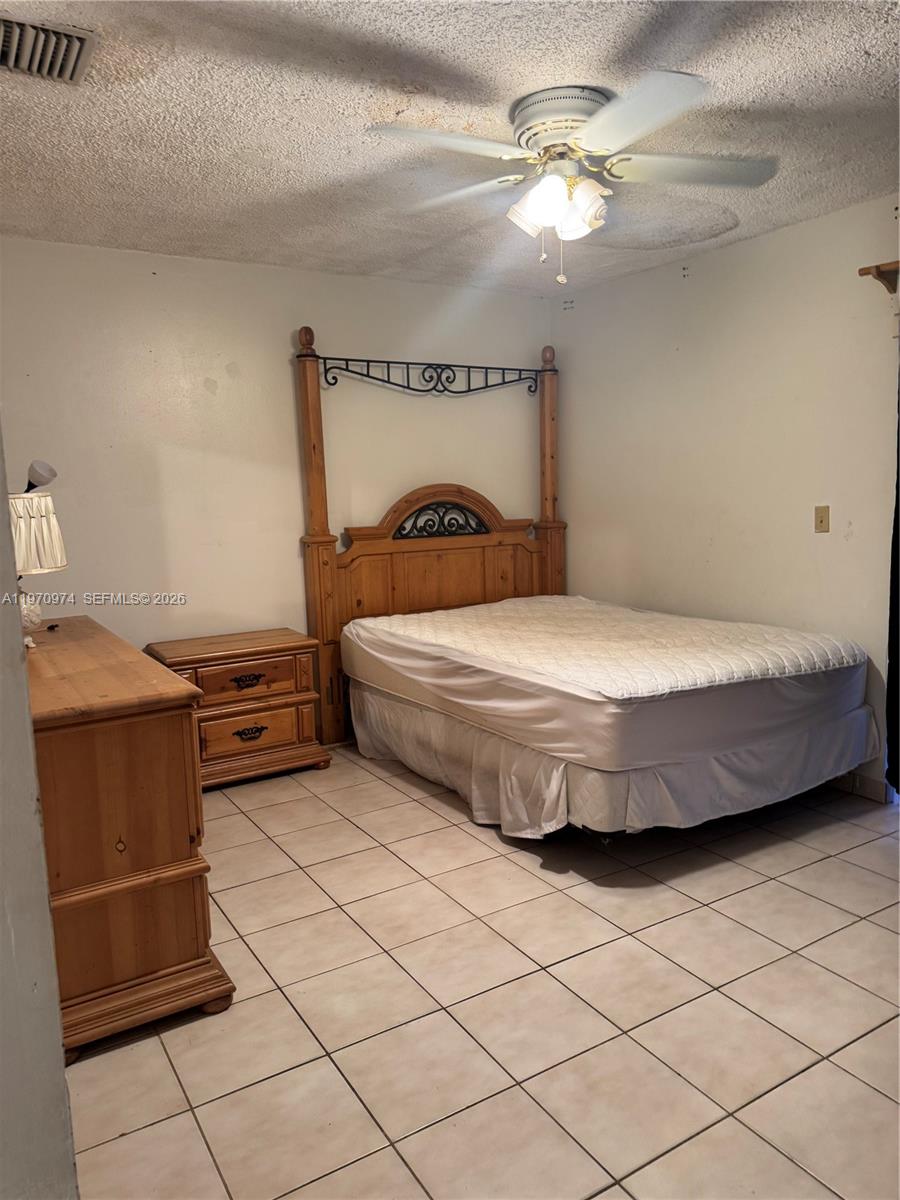 18670 SW 123rd Ct Miami, FL 33177