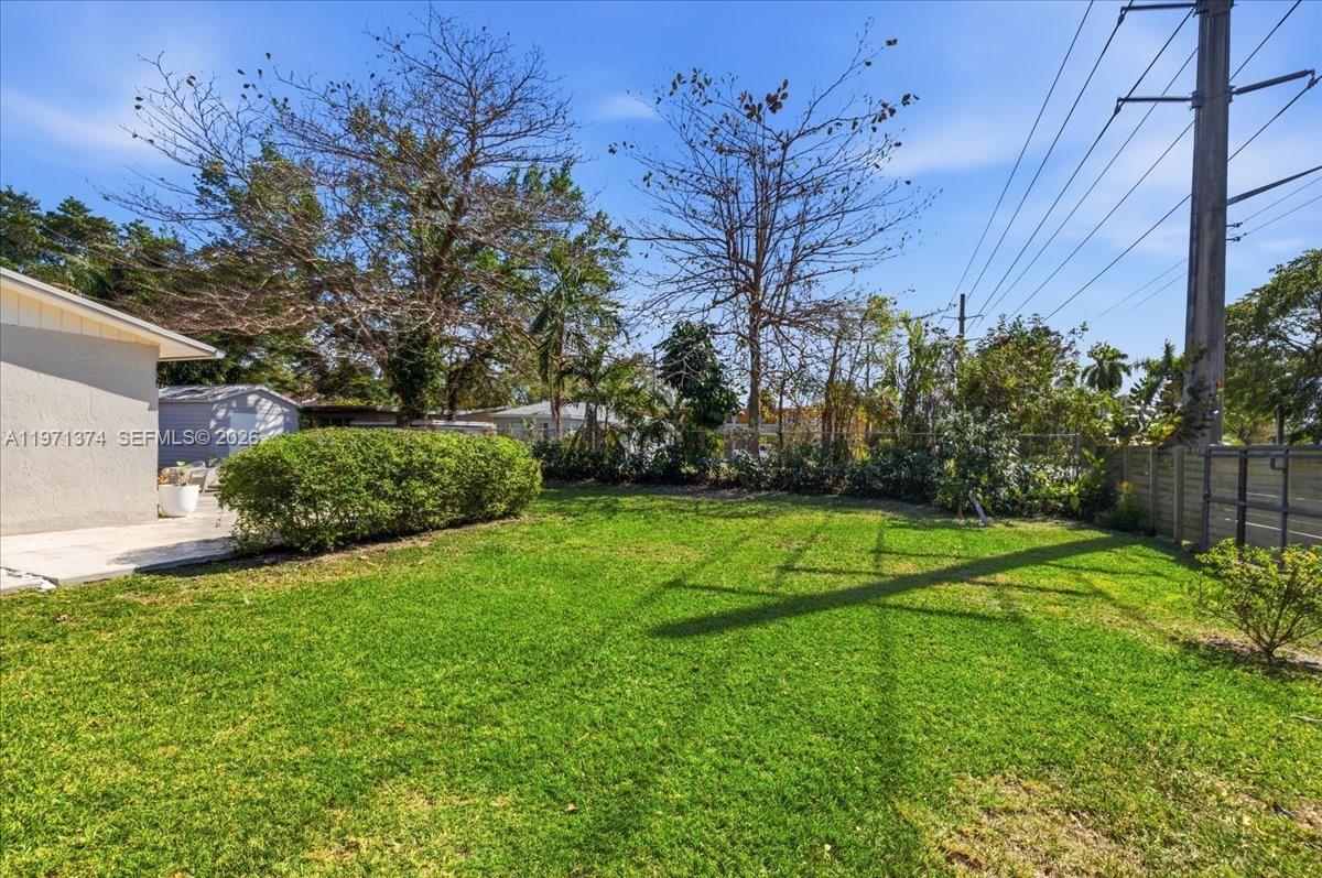 6140 SW 62nd St South Miami, FL 33143