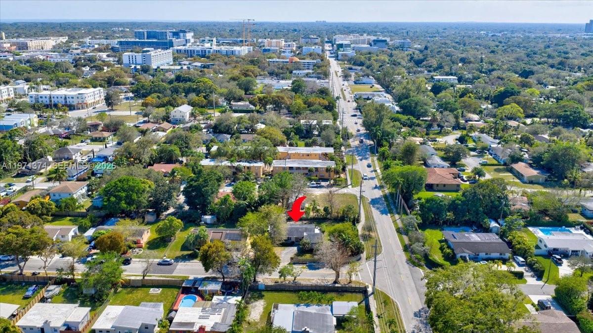 6140 SW 62nd St South Miami, FL 33143