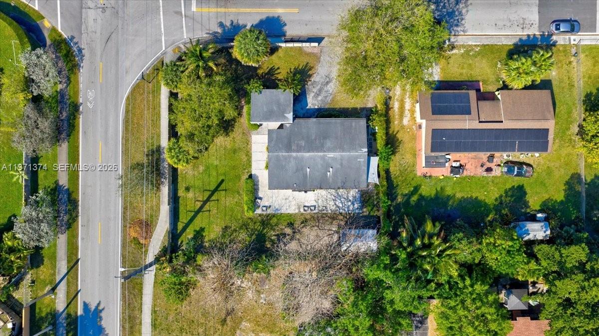 6140 SW 62nd St South Miami, FL 33143