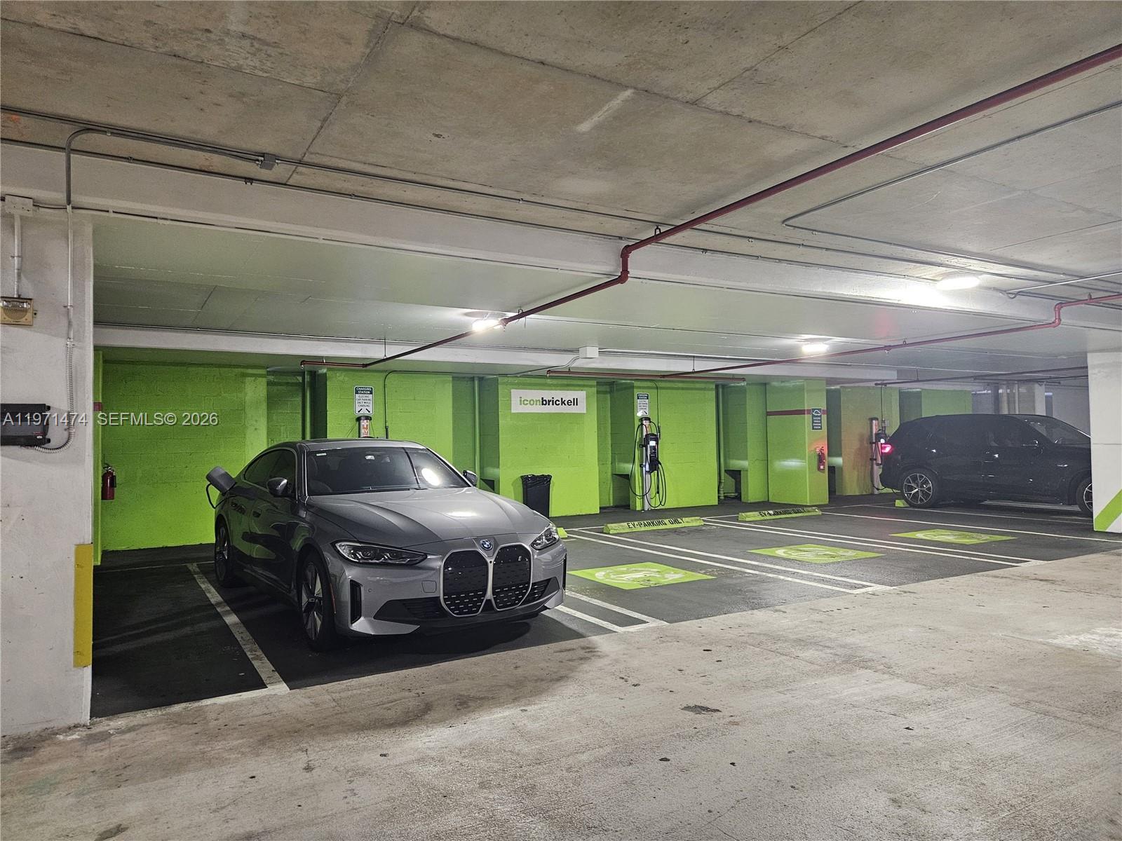 image Icon Brickell II22