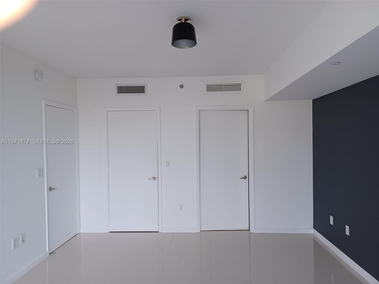 image Icon Brickell II7