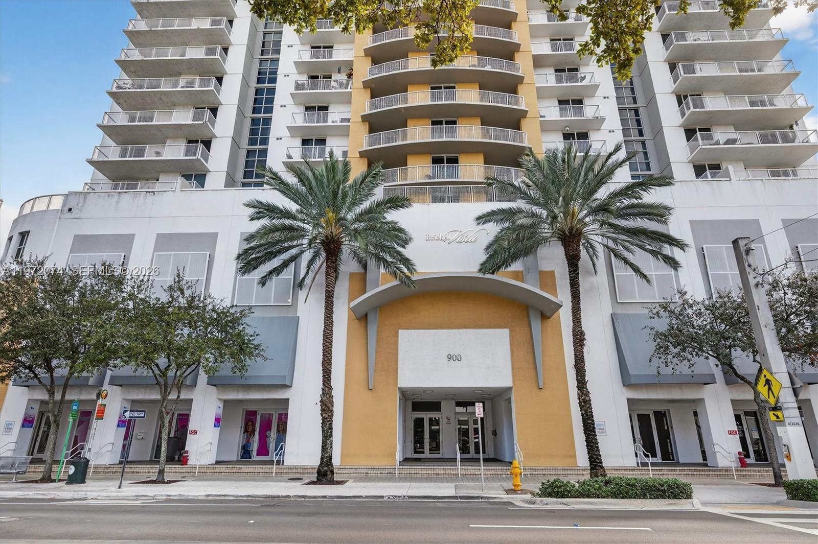 900 SW 8th St #505 Miami, FL 33130