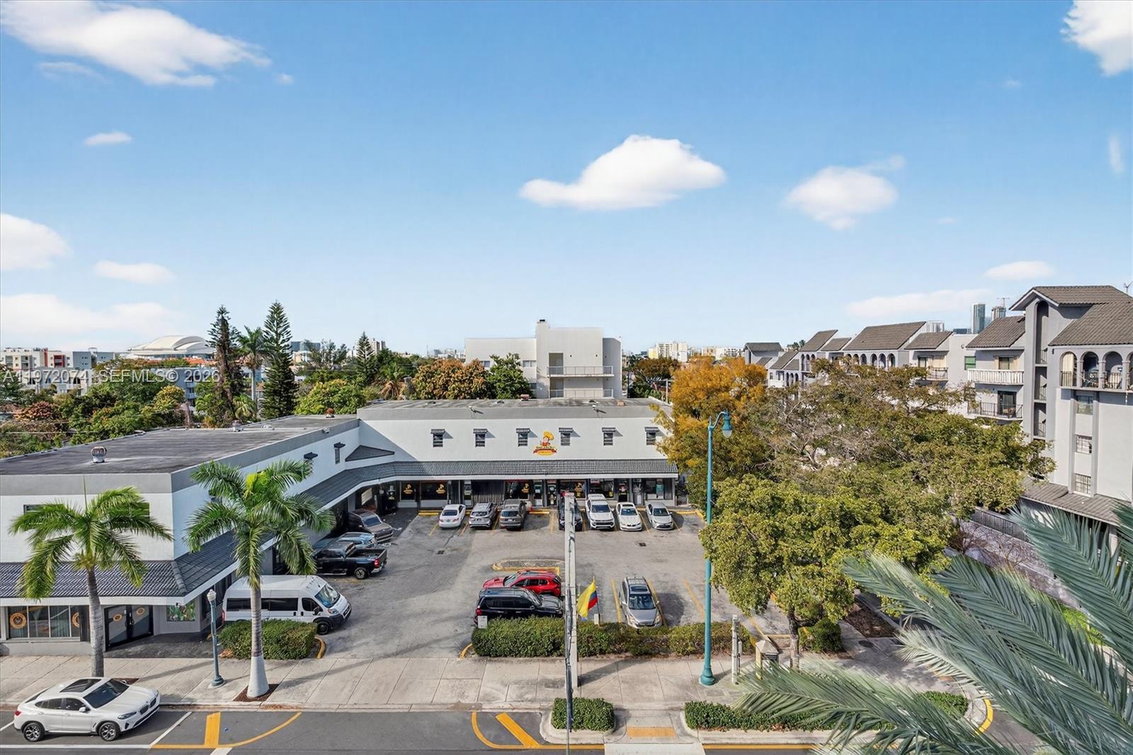 900 SW 8th St #505 Miami, FL 33130