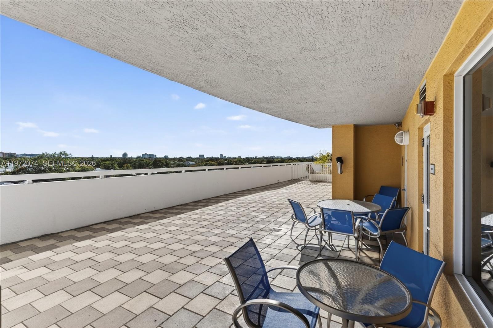 900 SW 8th St #505 Miami, FL 33130