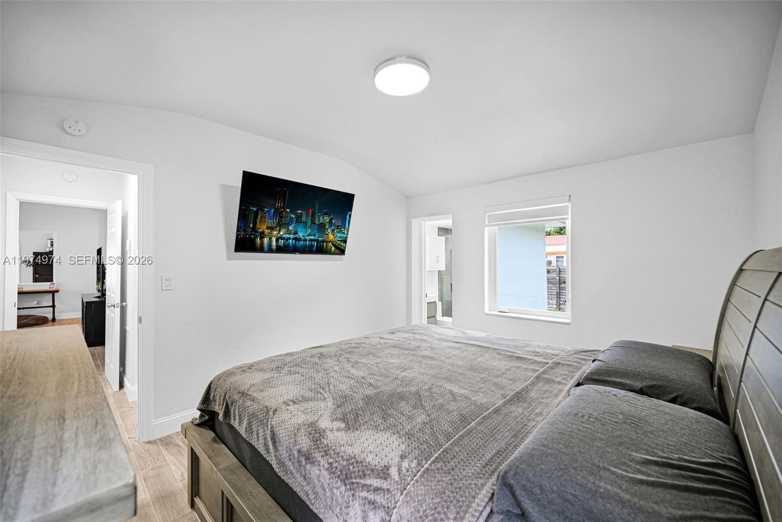 1021 NE 82nd Ter Miami, FL 33138