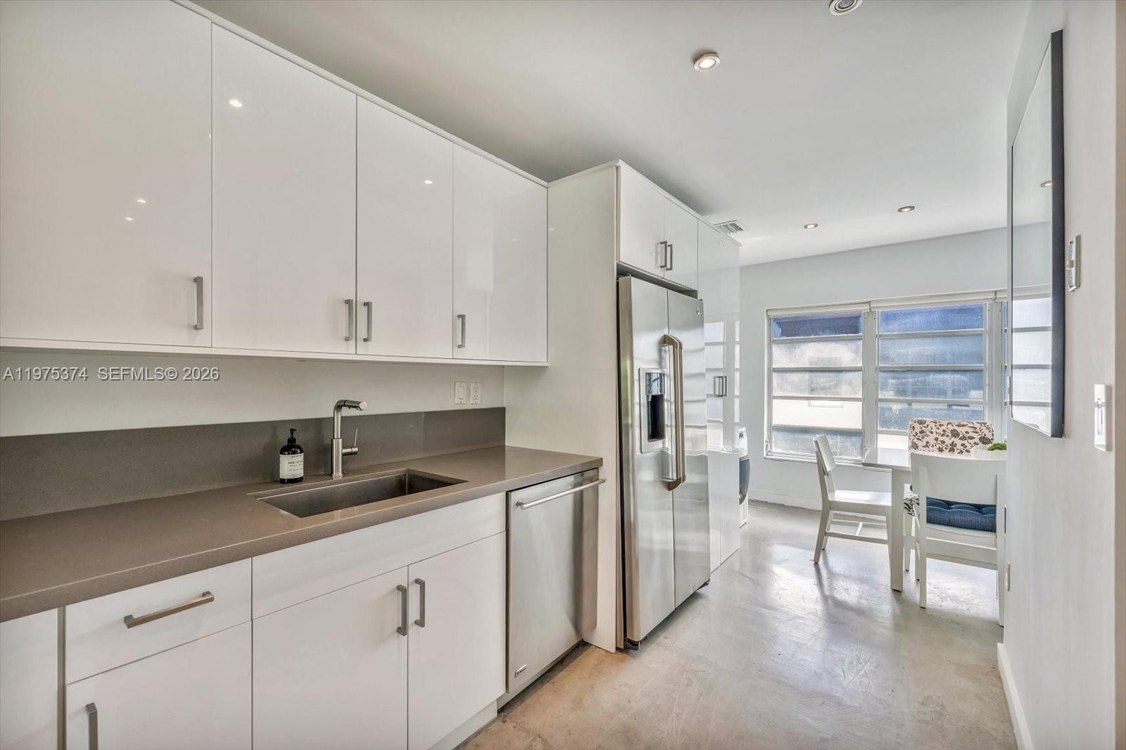 1821 Jefferson Ave #301 Miami Beach, FL 33139