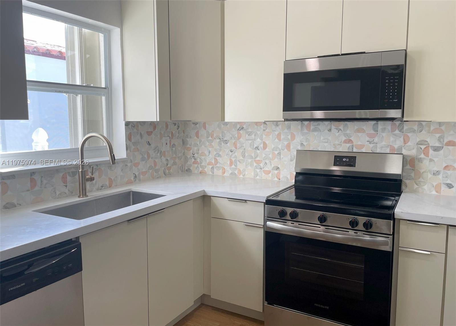 3200 SW 2nd St Miami, FL 33135