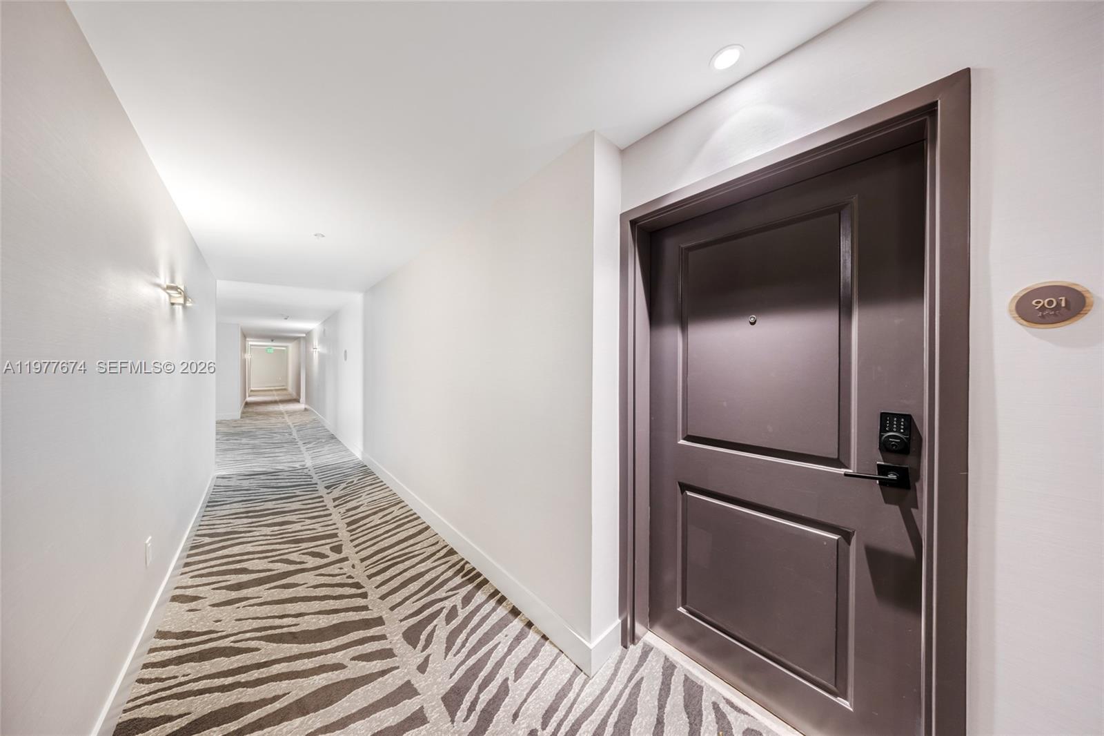 7910 Harbor Is Dr #901 North Bay Village, FL 33141