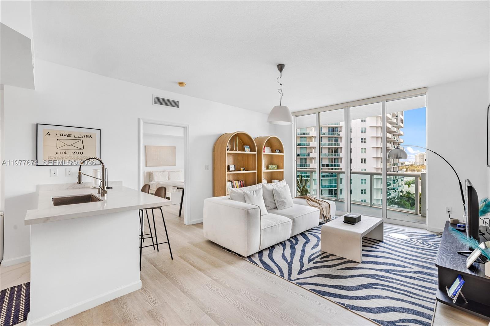 7910 Harbor Is Dr #901 North Bay Village, FL 33141