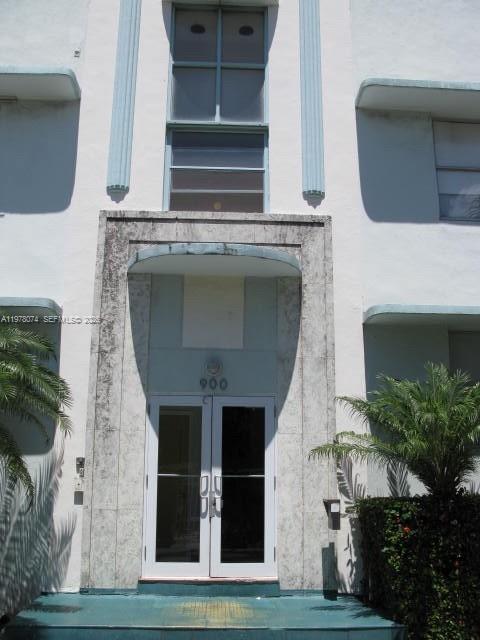 900 Jefferson Ave #4 Miami Beach, FL 33139