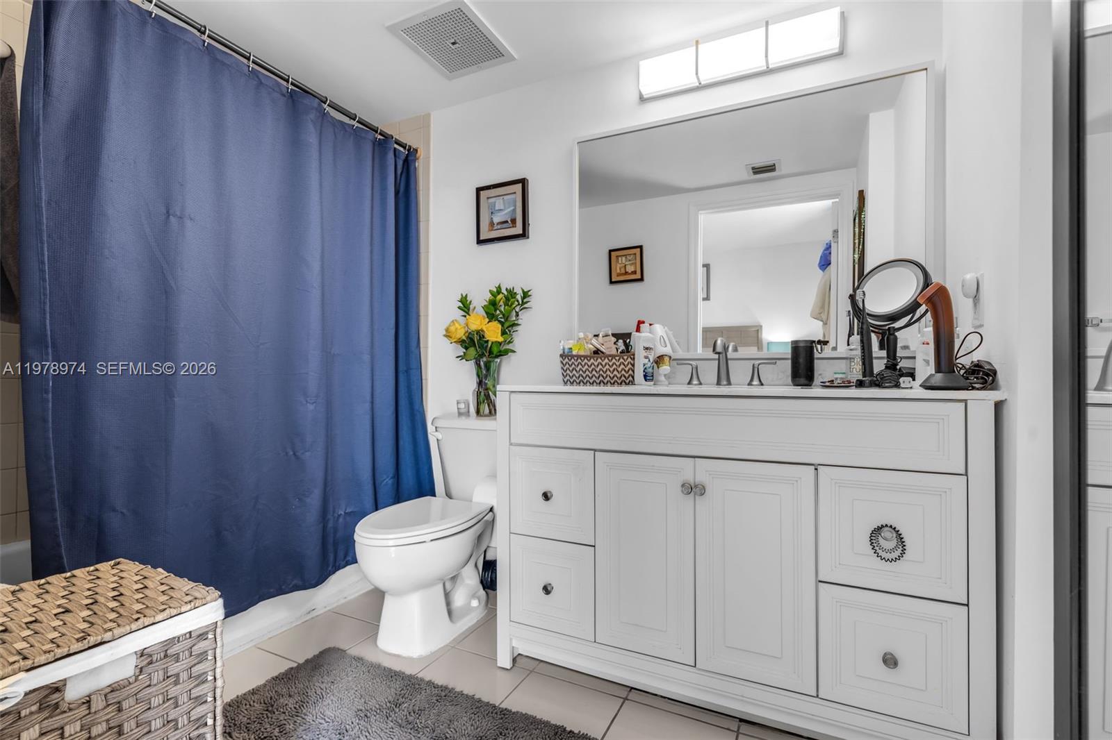 900 SW 8th St #1603 Miami, FL 33130