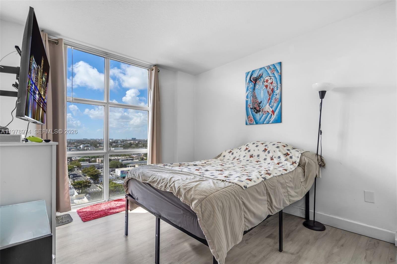 900 SW 8th St #1603 Miami, FL 33130