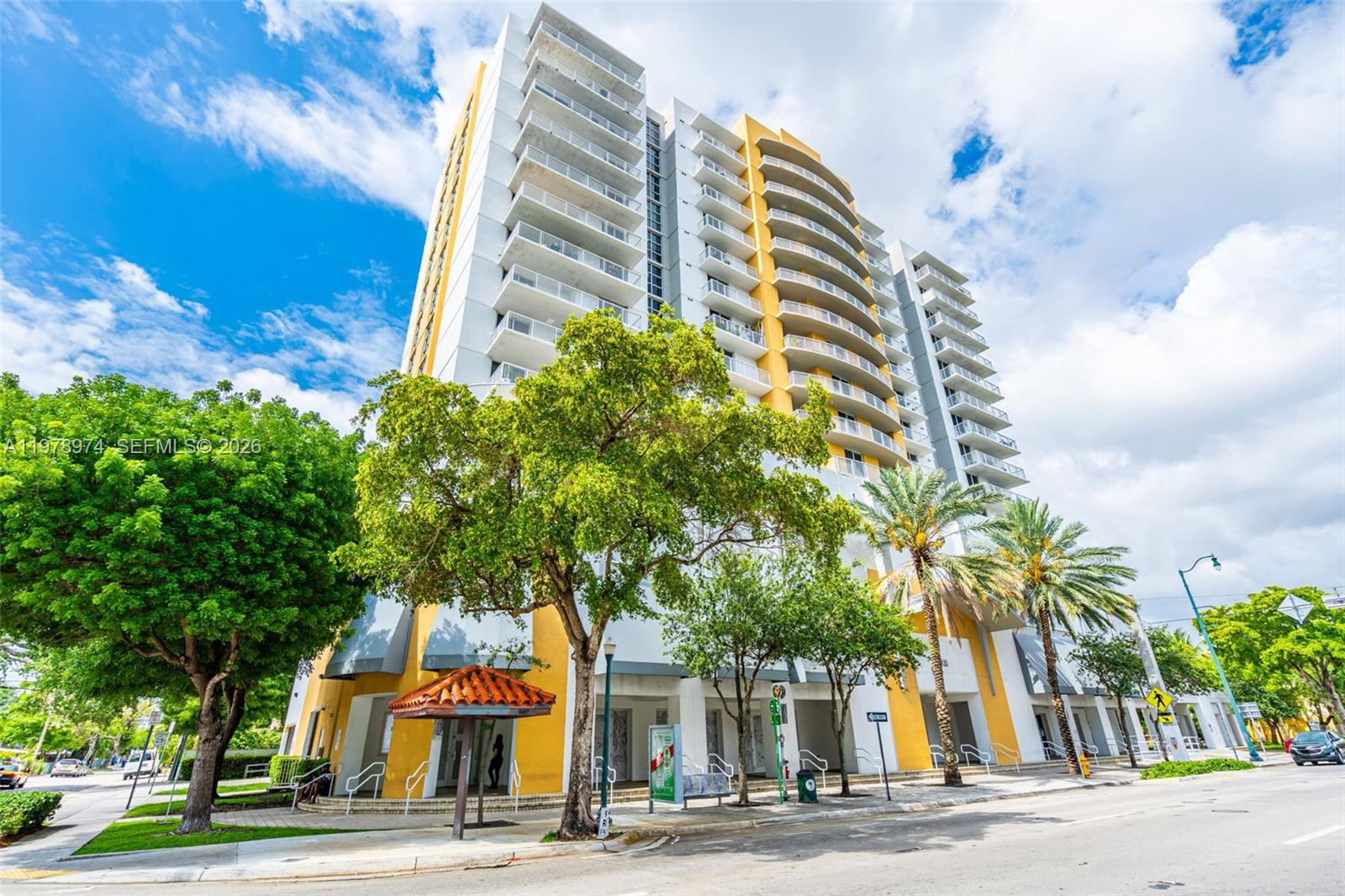 900 SW 8th St #1603 Miami, FL 33130