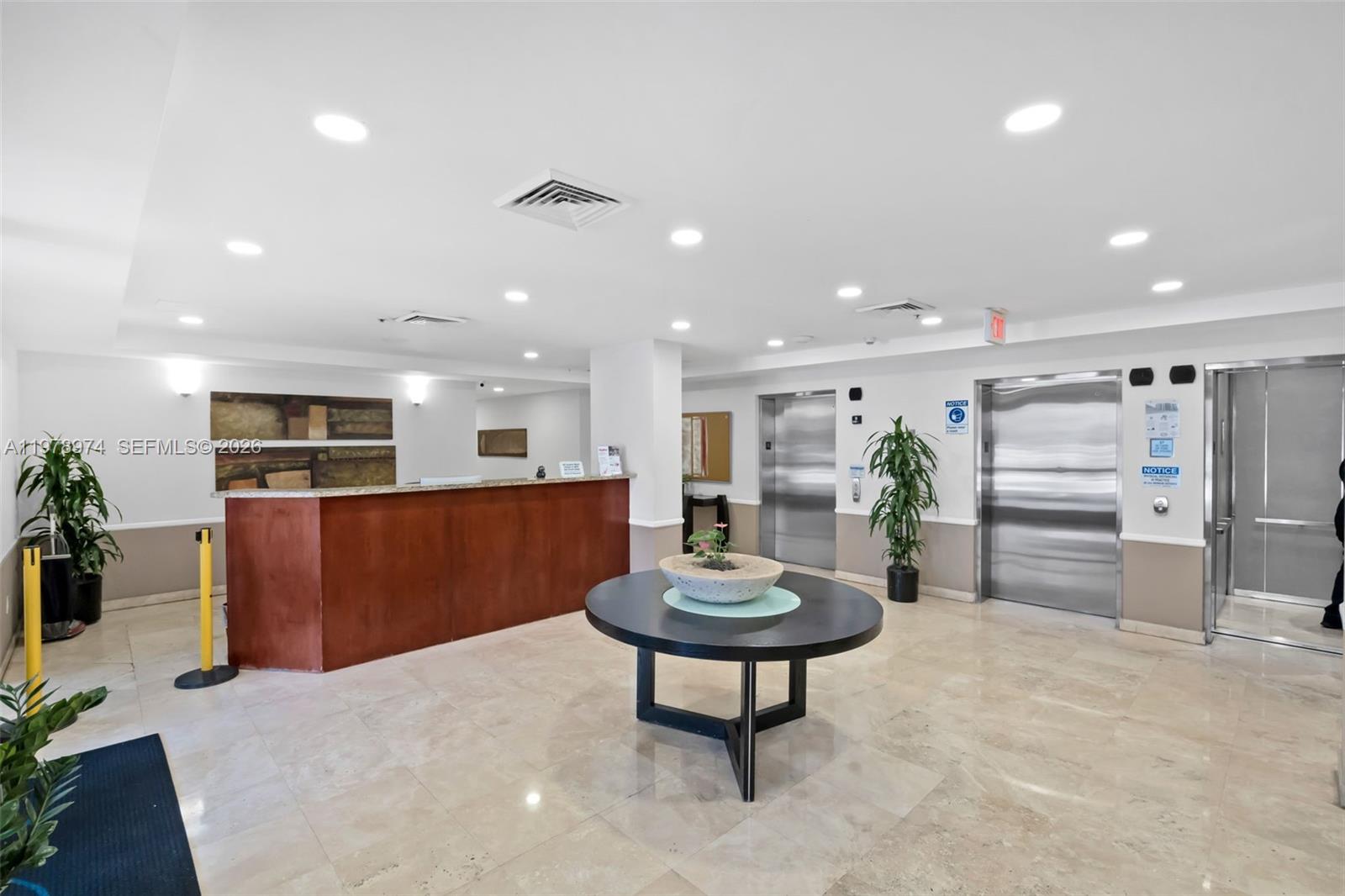 900 SW 8th St #1603 Miami, FL 33130