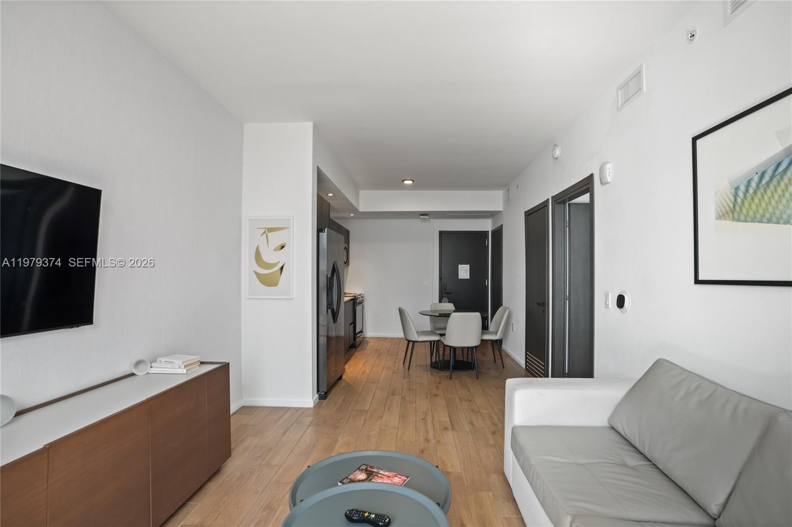 398 NE 5th St #4410 Miami, FL 33132