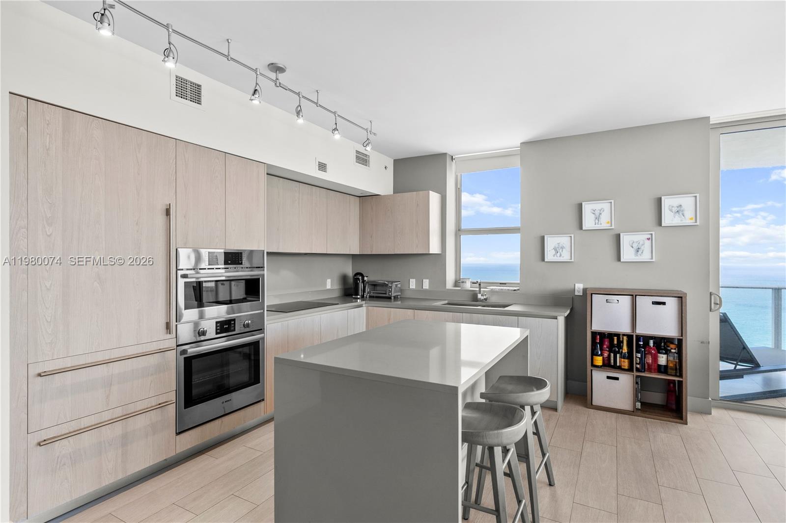 4010 S Ocean Dr #T3609 Hollywood, FL 33019