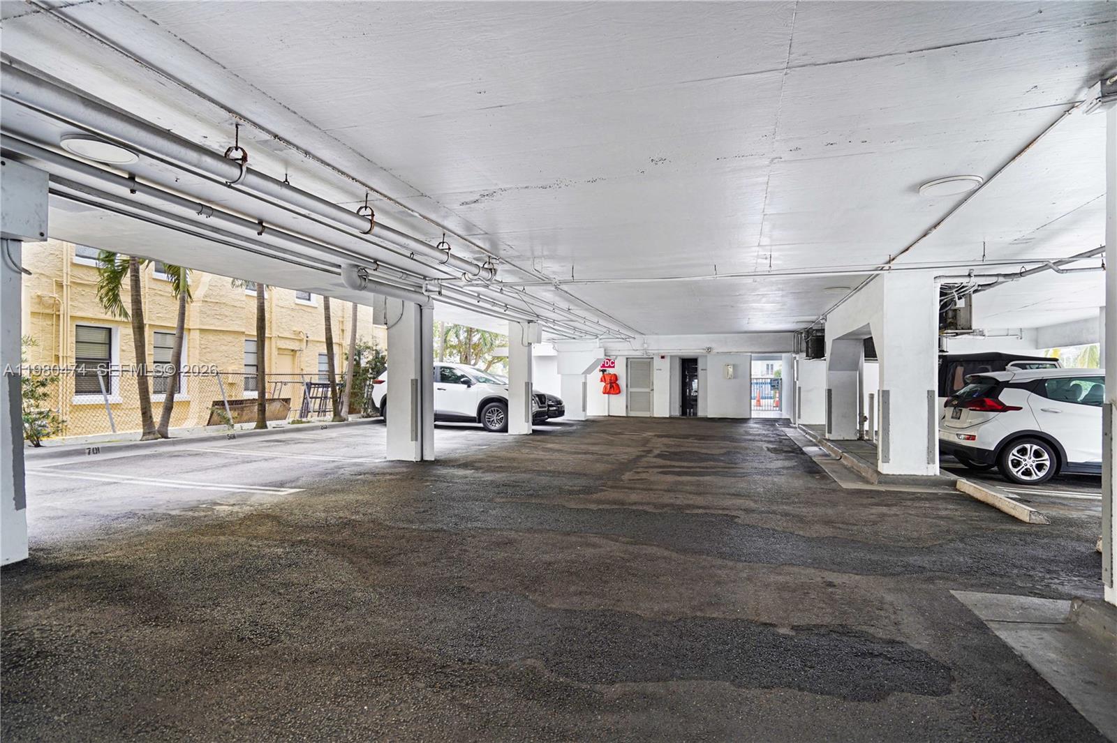 7133 Bay Dr #601 Miami Beach, FL 33141