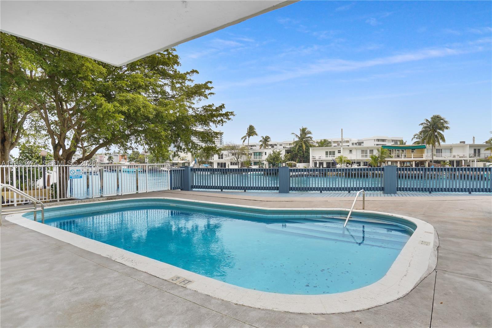 7133 Bay Dr #601 Miami Beach, FL 33141